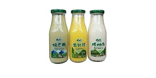 盛夏时节，品世粗粮饮料推出方形玻璃瓶新包装
